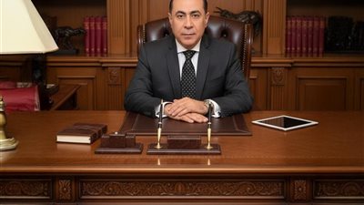 اللواء أ.ح محمد الدسوقي يحصل على درجة أستاذ إدارة الأعمال المساعد