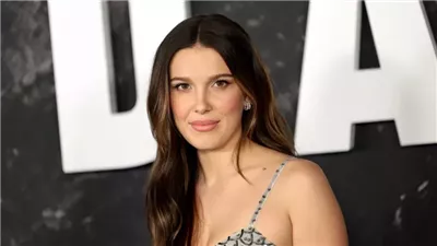 صور.. لحظة وصول ميلي بوبي براون حفل توزيع جوائز JOY Awards 