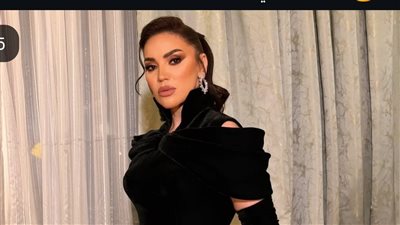 مي فاروق تطل بالمخمل الناعم في حفل Joy Awards