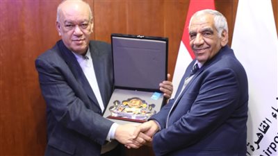 تجديد شهادات الأيزو في الجودة والبيئة والسلامة والصحة المهنية في ميناء القاهرة الجوي