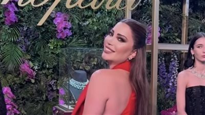 نسرين طافش تشارك متابعيها كواليس جوي أووردز