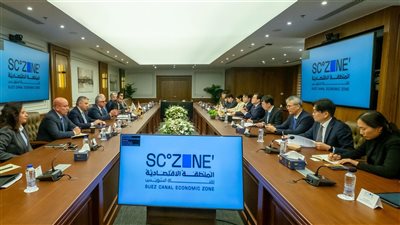 وزير الطاقة الكوري يبحث سبل الاستثمار بمنطقة قناة السويس 