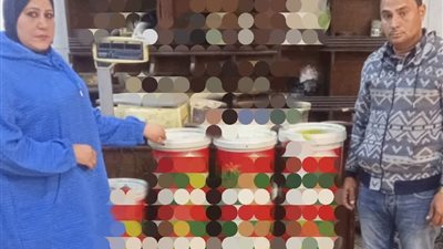 ضبط محل بقالة داخله منتجات مطموسة تاريخ الصلاحية بالبحيرة