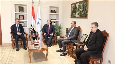 التنظيم والإدارة والوطنية للإعلام يبحثان التكامل المؤسسي وتطوير آليات العمل