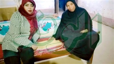 مارست قراءة الودع بعد رؤية .. الحجة نفيسة الاسوانية تروى للوفد رحلة قراءة الودع 