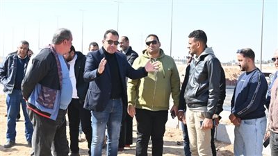جولة ميدانية موسعة لرئيس جهاز العاشر من رمضان بالمناطق الصناعية