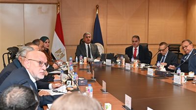شريف فتحي خلال اجتماع هيئة التنشيط السياحي:  استهداف 48 سوقاً رئيسياً وثانوياً و أنشطة ترويجية محلية وخارجية 