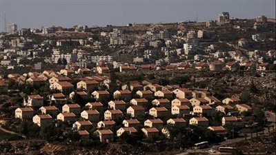 إعلام إسرائيلي: خطط لبناء 1400 وحدة استيطانية في منطقة مبنى أونروا بالقدس