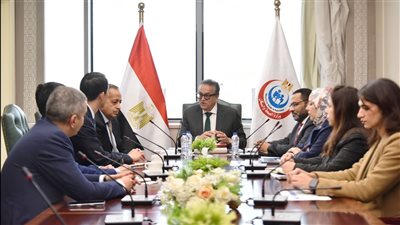 وزير الصحة يبحث مع رئيس “جيبتو فارما وشركة Gan&Lee الصينية التعاون في تصنيع الإنسولين