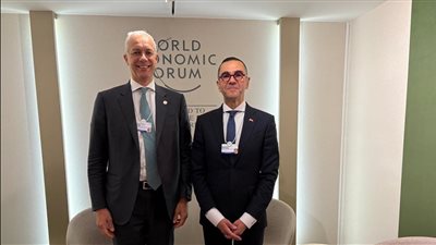 وزير الاستثمار يلتقى رئيسي أكوا باور وPublic Power Corporation  