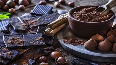 فوائد الشوكولاتة الداكنة.. كنز غذائي للصحة الجسدية والنفسية