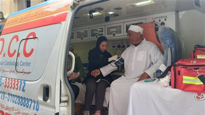 الكشف على 500 مواطن خلال قافلة طبية مجانية شاملة بدمنهور