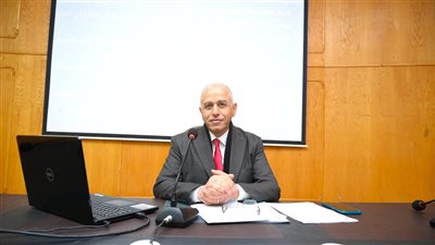 جامعة الفيوم تناقش تعديل  بعض اللوائح الدراسية 
