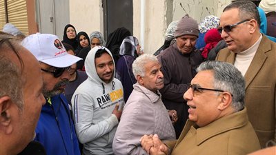 محافظ الدقهلية يتابع النظافة ورفع الإشغالات بحي غرب المنصورة