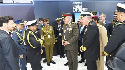 الفريق أحمد خليفة يشيد بتنظيم  فعاليات معرض ومؤتمر الدوحة للدفاع البحرى 