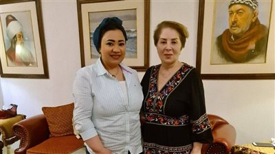 هبه محمد على توقع (بوسي..رحلة البحث عن الجمال الخفي)بمعرض الكتاب 