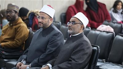 الأزهر بمعرض الكتاب يناقش منهجية الشيخ عبد الغني عبد الخالق في خدمة الفقه