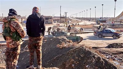 نقل معتقلى «داعش» يفتح ملف السجون ويفجر الحدود