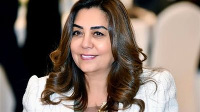وزيرة التنمية المحلية: مرور ميداني من قطاع الإدارة الاستراتيجية علي مشروعات الطرق الحيوية بأسوان