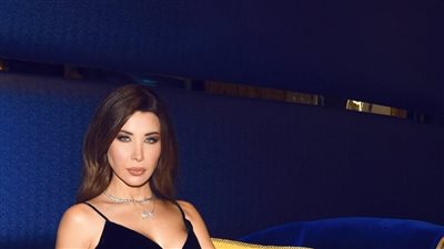 نانسي عجرم تقلب الموازين وتحبس الأنفاس بإطلالة ساحرة