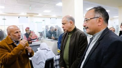 محافظ المنيا يتفقد المركز التكنولوجي بمغاغة