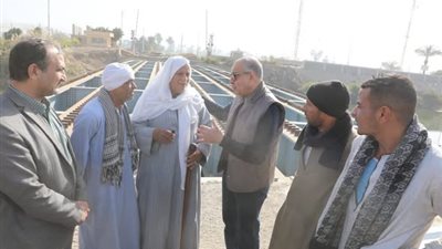 محافظ المنيا يتابع الموقف التنفيذي للأعمال الإنشائية بكوبري «عزب التل» بديرمواس