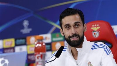 أربيلوا يتجاهل التعليق على مواجهة مورينيو مُجددًا في دوري الأبطال