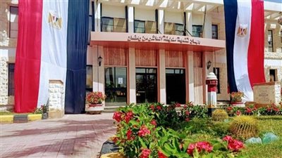 مراجعة طلبات التنازل المقدمة من المواطنين بمدينة حدئق العاشر من رمضان 