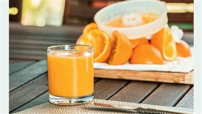 فوائد صحية جمّة... ماذا يحدث لجسمك عند شرب عصير الجزر مع البرتقال؟