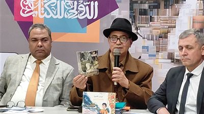 د.أشرف أبواليزيد: أترجم للشعوب التي تتشابه معنا في المعاناة والتاريخ