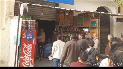 غلق وتشميع 45 محلاً مخالفًا بالحي اليوناني بالعاشر في حملة لاستعادة الانضباط