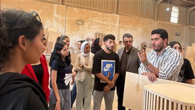 زيارات ميدانية وورش عمل.. كيف تؤهل 