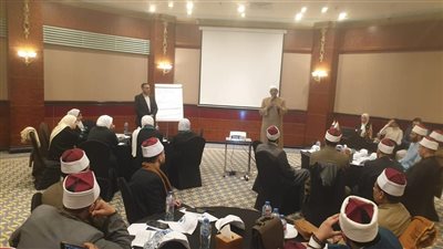 بالتعاون مع مجلس الوزراء.. دورة تدريبية لقيادات 