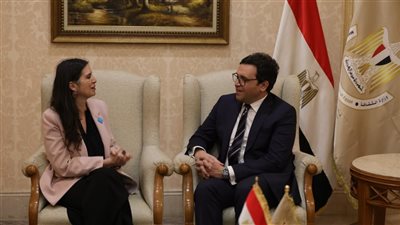 وزير الثقافة يلتقي ممثلة اليونيسف في مصر لبحث إقامة أول معرض كتاب للطفل  