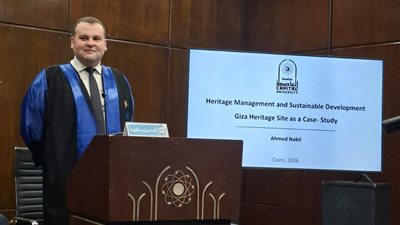 وزير السياحة يشهد مناقشة دكتوراه قدمها معاون الوزير للطيران والمتابعة 