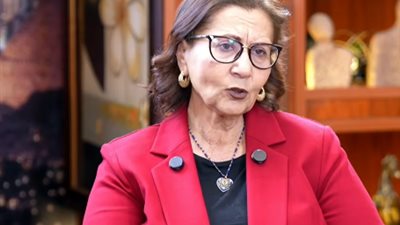 الدكتورة عالية المهدي، أستاذة الاقتصاد     