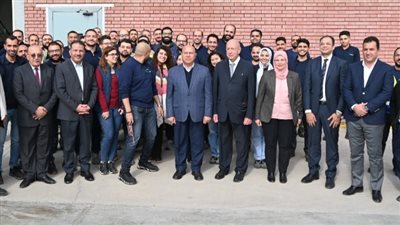 جولة ميدانية لكامل الوزير لمتابعة الصناعة والتصدير بالعاشر من رمضان
