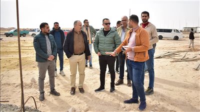 رئيس جهاز العلمين الجديدة يجري جولة للمشروعات الجارية لمتابعة معدلات التنفيذ 