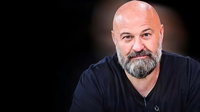 الزمالك بعلن التعاقد مع الإيطالي كيكى لتدريب فريق الطائرة 