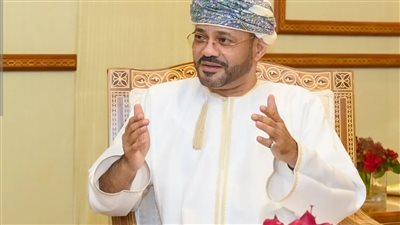 وزير الخارجية العماني: ملتزمون بدعم الحوار بين واشنطن وطهران 