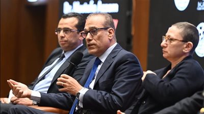 اتحاد الكرة يستضيف دبلوم الإدارة الرياضية الدولية بالتعاون مع جامعة القاهرة