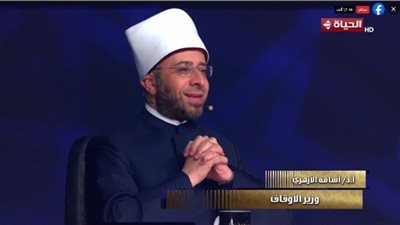 دولة التلاوة.. وزير الأوقاف للمتسابق علي محمد: موهبة وصوت يبشّر بمستقبل واعد