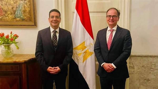 السفير عماد حنا والسيد 