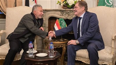 الدكتور السيد البدوى يستقبل رئيس حزب المحافظين أكمل قرطام: انتظرنا على أحر من الجمر عودة  