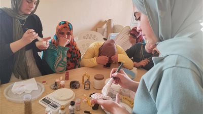ورشة عمل لصناعة 
