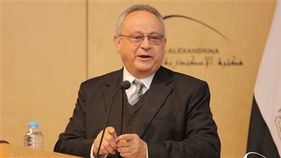 مشاركة نخبة من الأكاديميين.. الدكتور أحمد زايد يدير حوار «العبادي ومكتبة الإسكندرية»