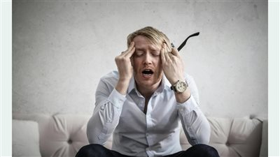 هل يساعد زيت السمك في علاج جفاف العين؟