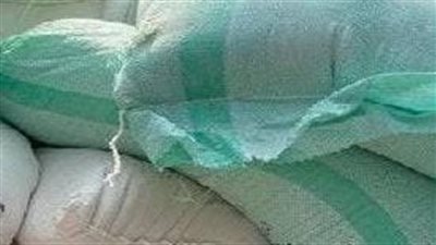 ضبط 11 طن أسمدة ومبيدات محظور تداولها بالاسواق بالبحيرة