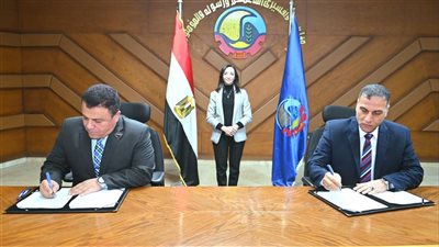 بروتوكول تعاون لترخيص سيارات توزيع لمبات الليد ومرشدات المياه بالبحيرة
