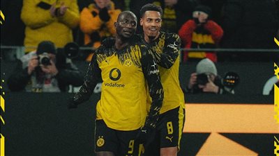 بوروسيا دورتموند يسحق ماينز برباعية ويواصل مطاردة بايرن في البوندسليجا